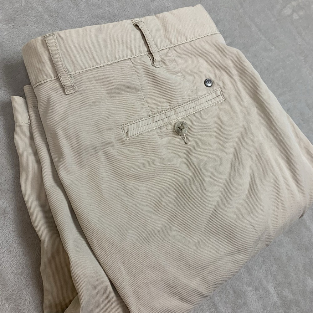 Peter Millar Men's Flat Front Shorts in Light Tan